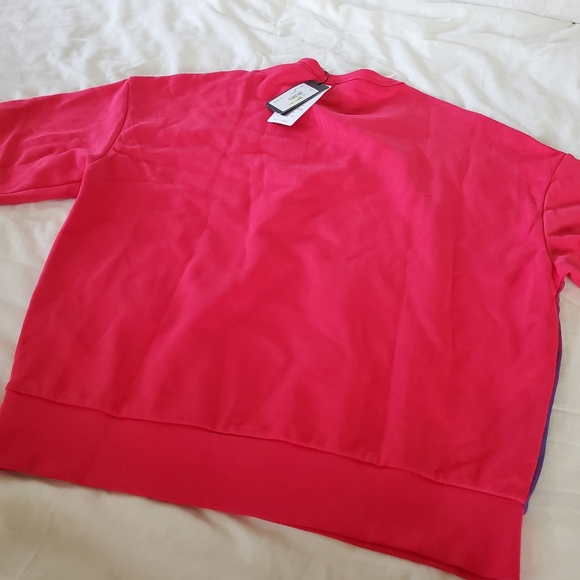 Top - Picture 9 of 10